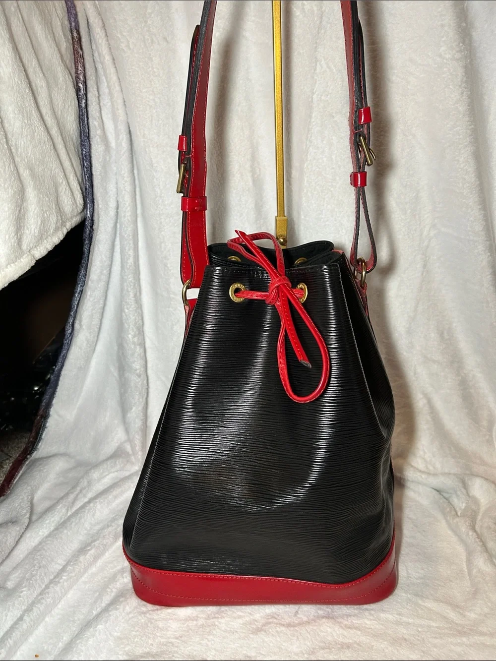 Louis Vuitton classic louis